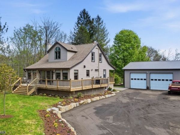 1 Kerrs Corner Rd, Frelinghuysen, NJ 07825