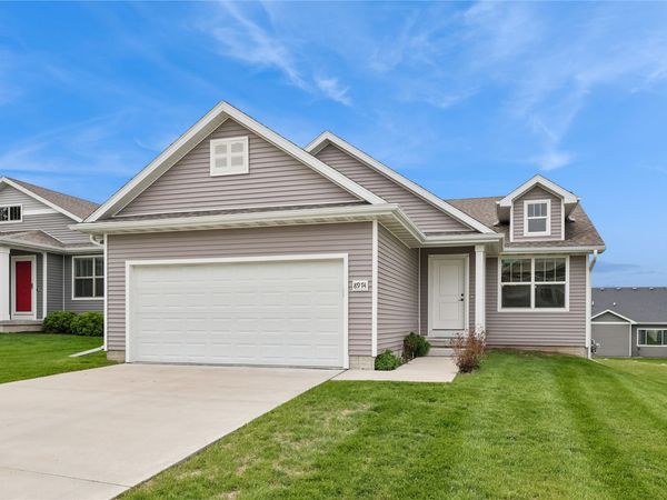 8974 Primo Lane, West Des Moines, IA 50266