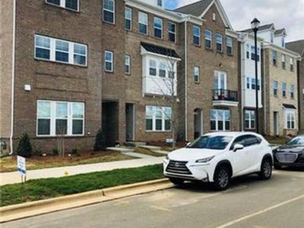 7905 Reunion Row Drive , Charlotte, NC 28277