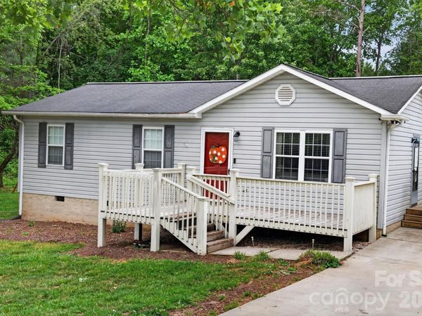 2308 walt arney Road , Lenoir, NC 28645