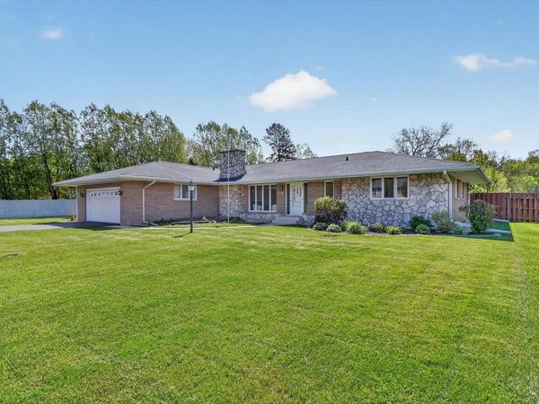 5138 County Road S, Beloit, WI 53511