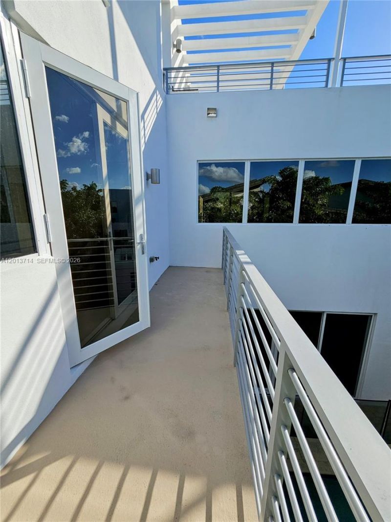 10289 NW 75th Ter, Unit 10289, Doral, FL 33178 Photo