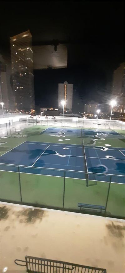16909 N Bay Rd , Unit 914, Sunny Isles Beach, FL 33160 Photo