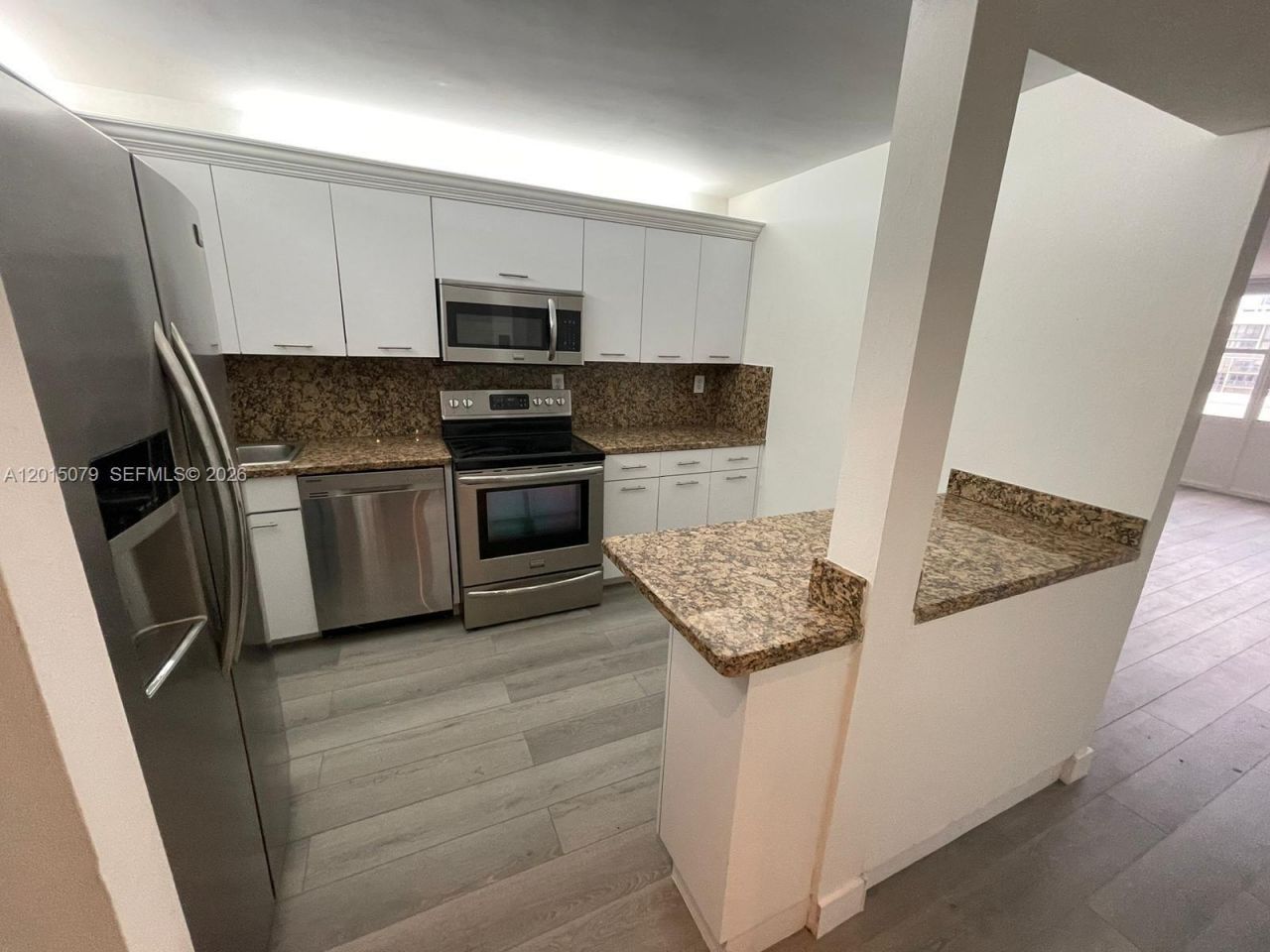 1901 Brickell Ave , Unit B2104, Miami, FL 33129 Photo