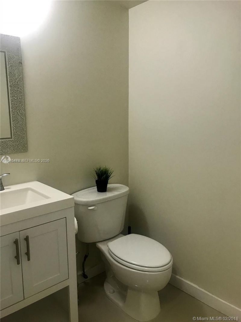 15450 SW 85th Ter , Unit 208, Miami, FL 33193 Photo