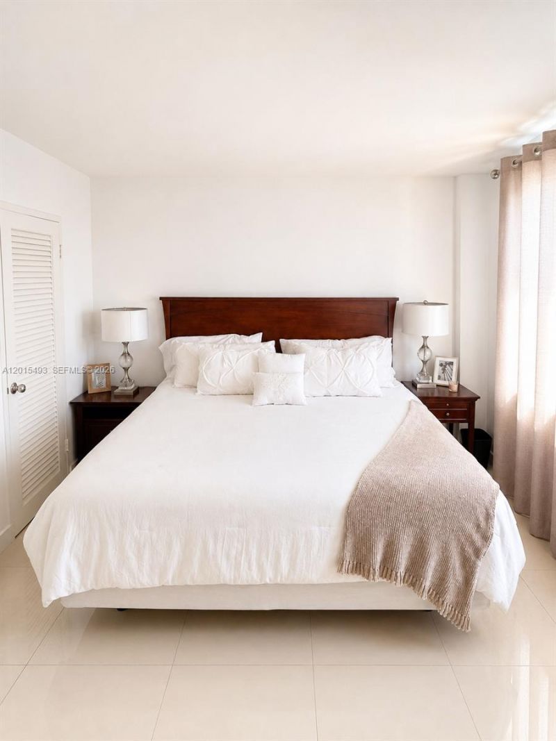 9195 Collins Ave, Unit 1012, Surfside, FL 33154 Photo