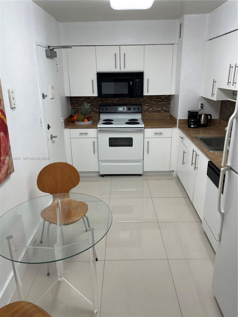 9195 Collins Ave , Unit 1012, Surfside, FL 33154 Photo