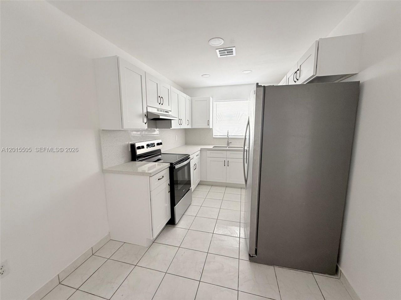 2645 SW 28th Ct, Unit 2647, Miami, FL 33133 Photo