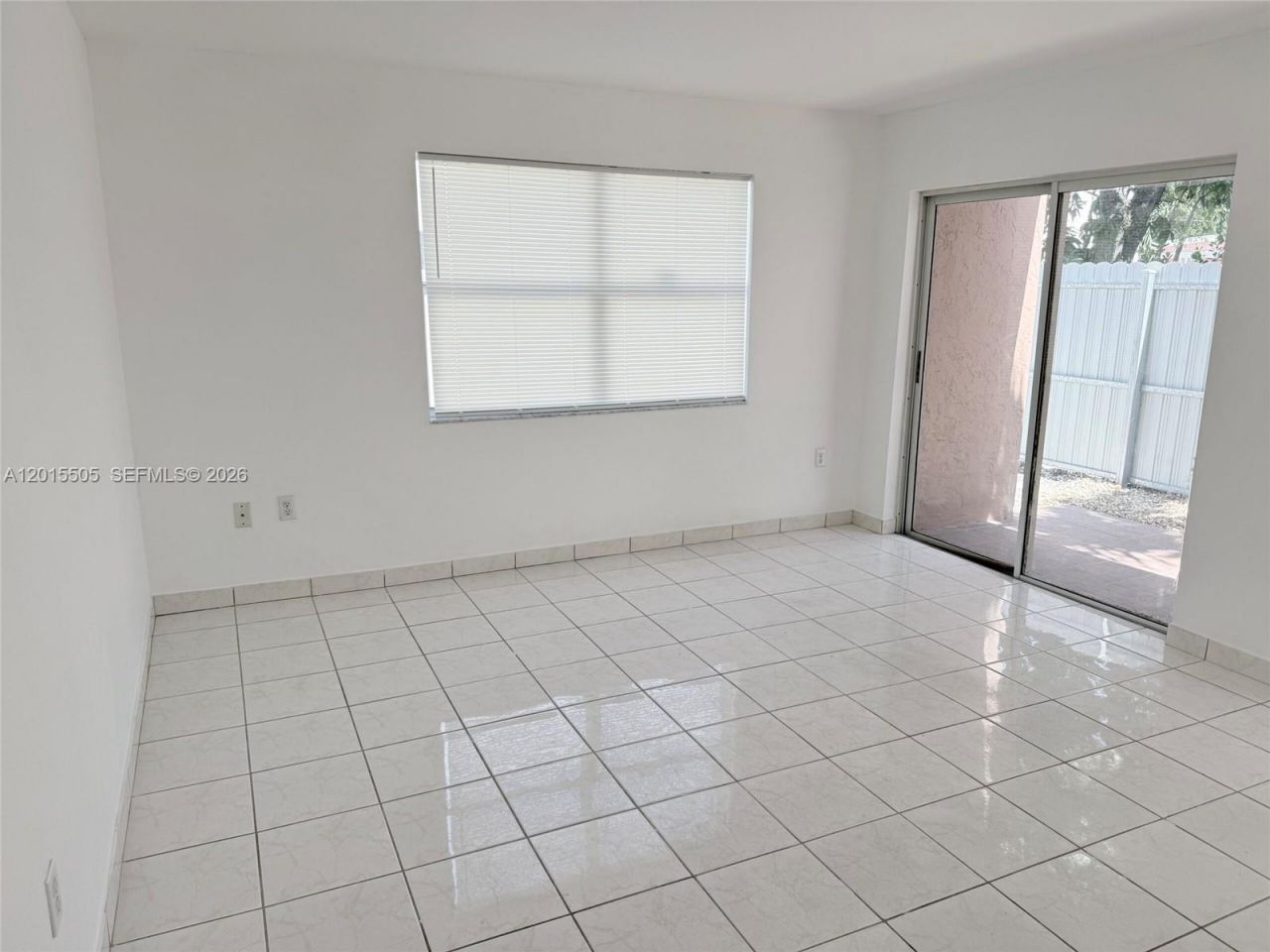 2645 SW 28th Ct, Unit 2647, Miami, FL 33133 Photo