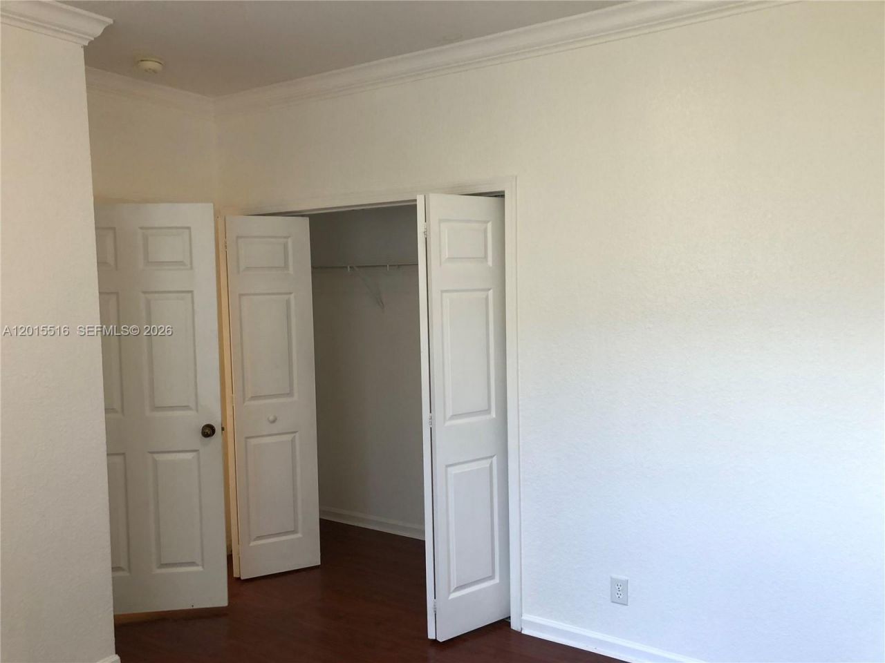 693 Live Oak Ln, Weston, FL 33327 Photo