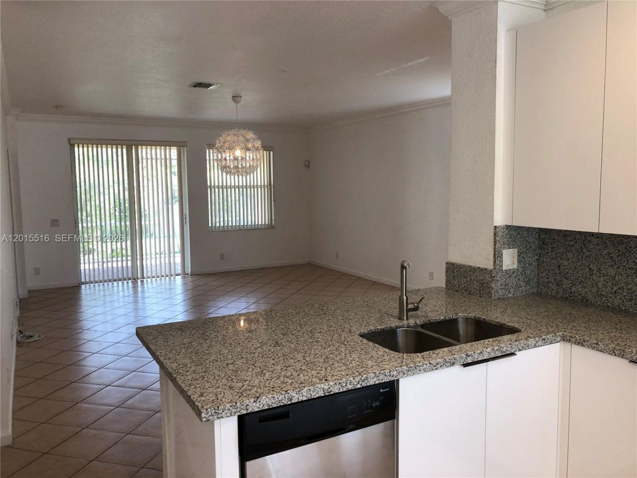 693 Live Oak Ln, Weston, FL 33327 Photo