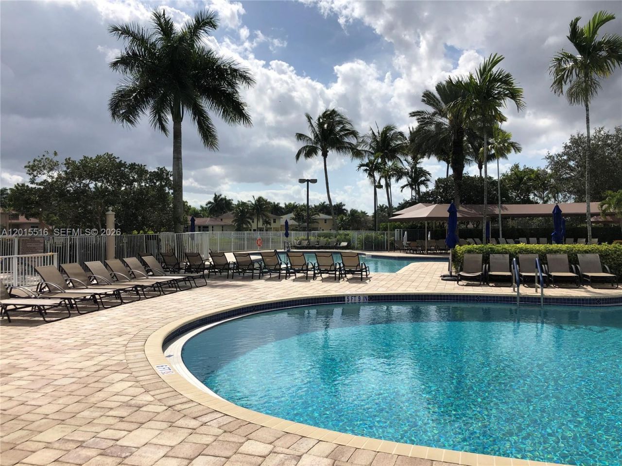 693 Live Oak Ln, Weston, FL 33327 Photo