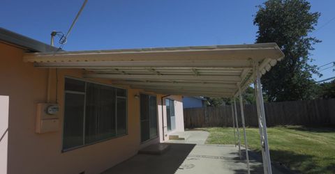 5080 Bonniemae Way, Sacramento, CA 95820 Photo