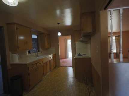 5080 Bonniemae Way, Sacramento, CA 95820 Photo