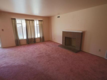 5080 Bonniemae Way, Sacramento, CA 95820 Photo