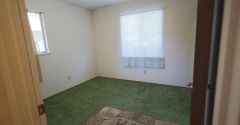 5080 Bonniemae Way, Sacramento, CA 95820 Photo