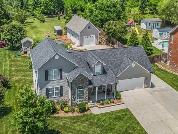 203 Naola Court, Archdale, NC 27263