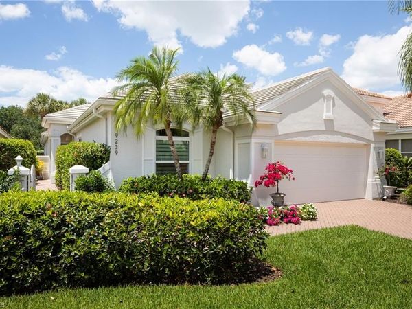 9239 Troon Lakes DR , NAPLES, FL 34109