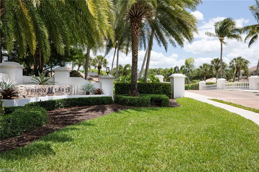 9239 Troon Lakes Dr, Naples, FL 34109 Photo