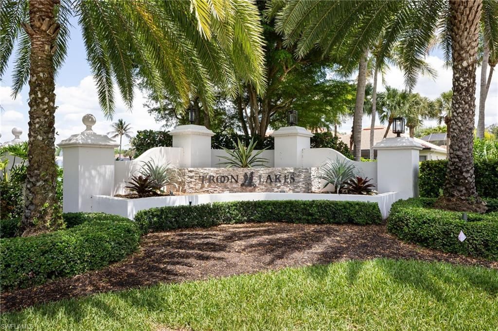 9239 Troon Lakes Dr, Naples, FL 34109 Photo