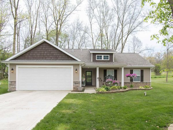 9076 N Overlook Drive, Rome City, IN 46784