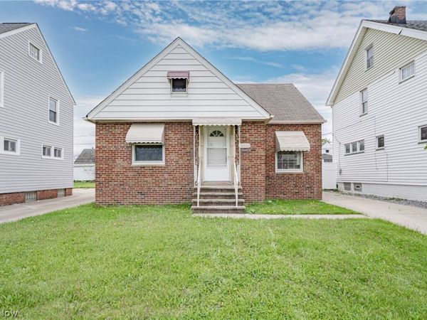 10800 Vernon Avenue , Garfield Heights, OH 44125