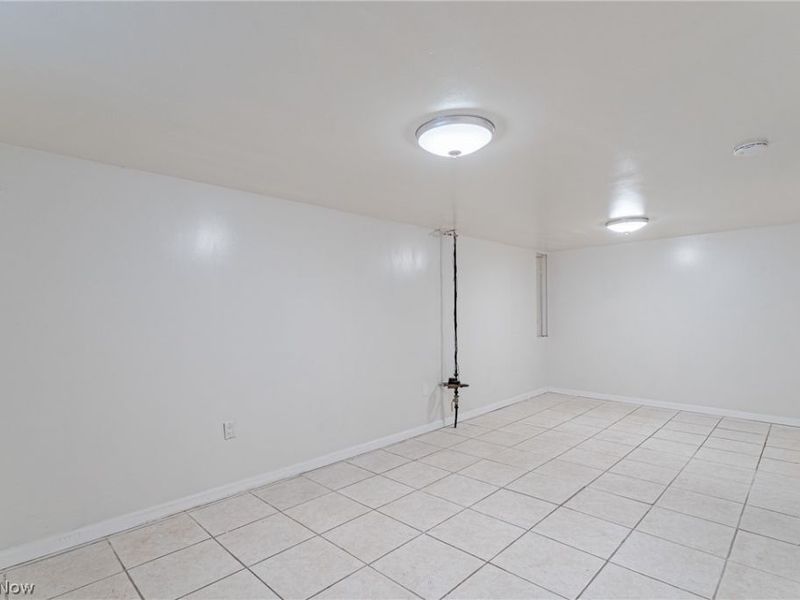 10800 Vernon Avenue, Garfield Heights, OH 44125 Photo 19