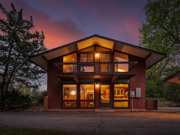 3135 Asbury Street , Arden Hills, MN 55112