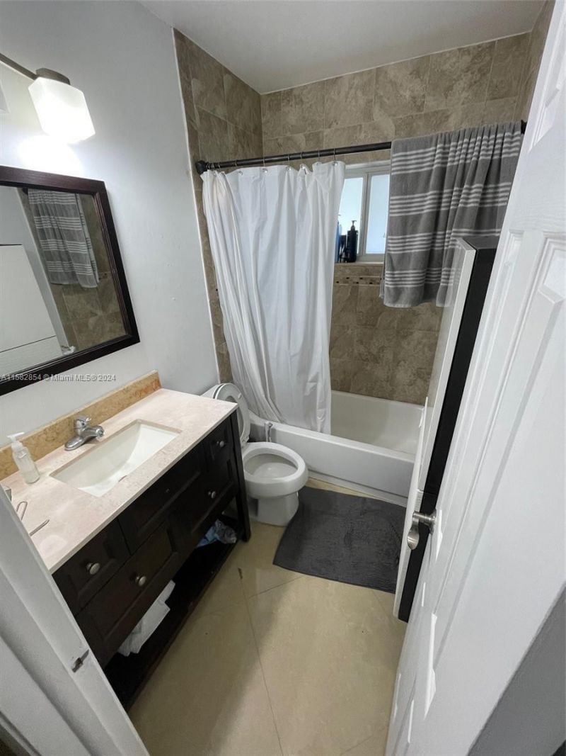 4920 SW 27th Avenue, Fort Lauderdale, FL 33312 Photo