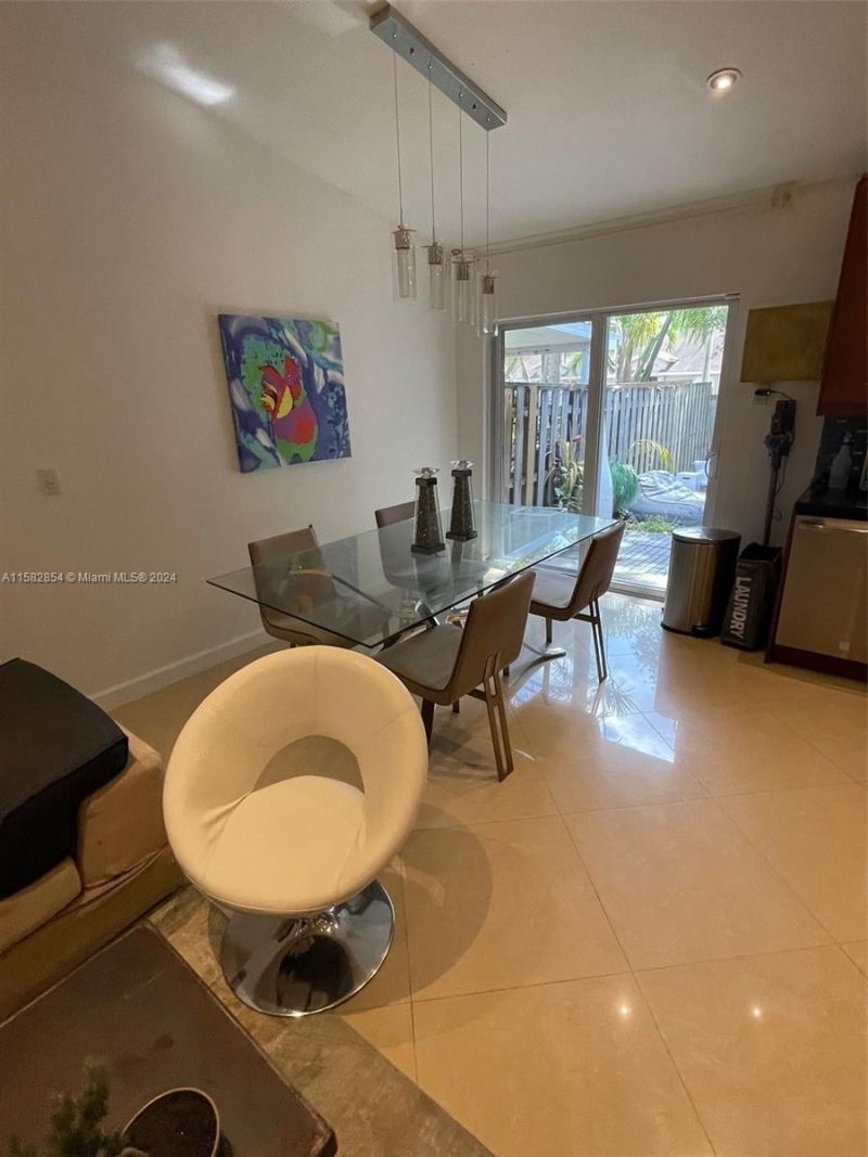 4920 SW 27th Avenue, Fort Lauderdale, FL 33312 Photo