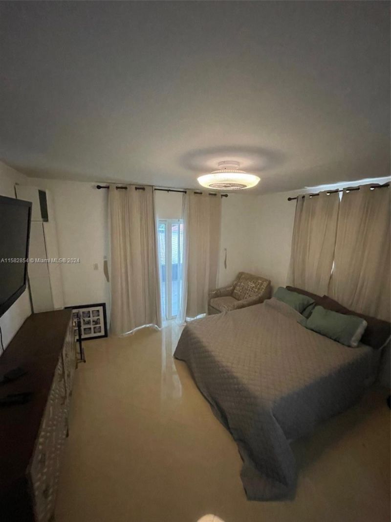 4920 SW 27th Avenue, Fort Lauderdale, FL 33312 Photo