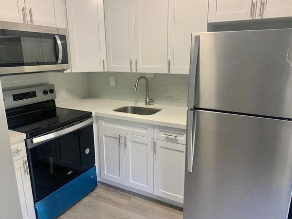 821 N Victoria Park Road, Unit 3, Fort Lauderdale, FL 33304