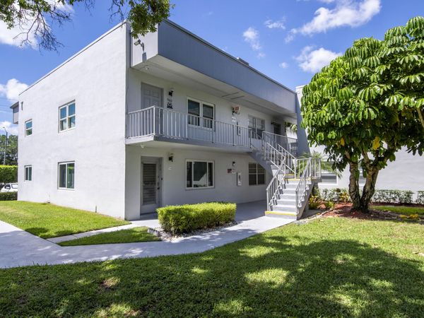 960 Flanders, Delray Beach, FL 33484