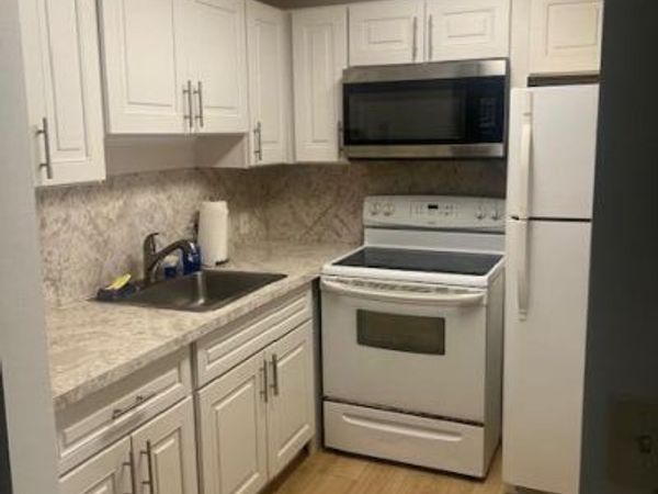 90 Mansfield, Boca Raton, FL 33434
