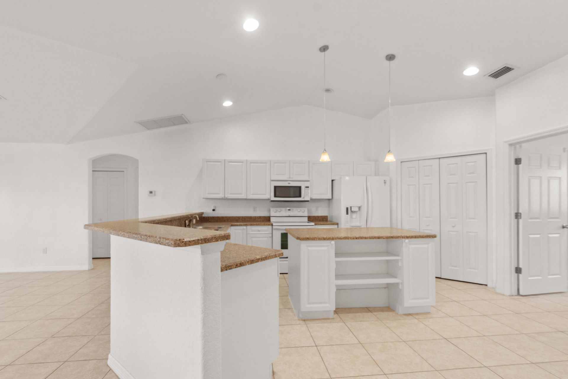 619 Carnival Terrace, Sebastian, FL 32958 Photo