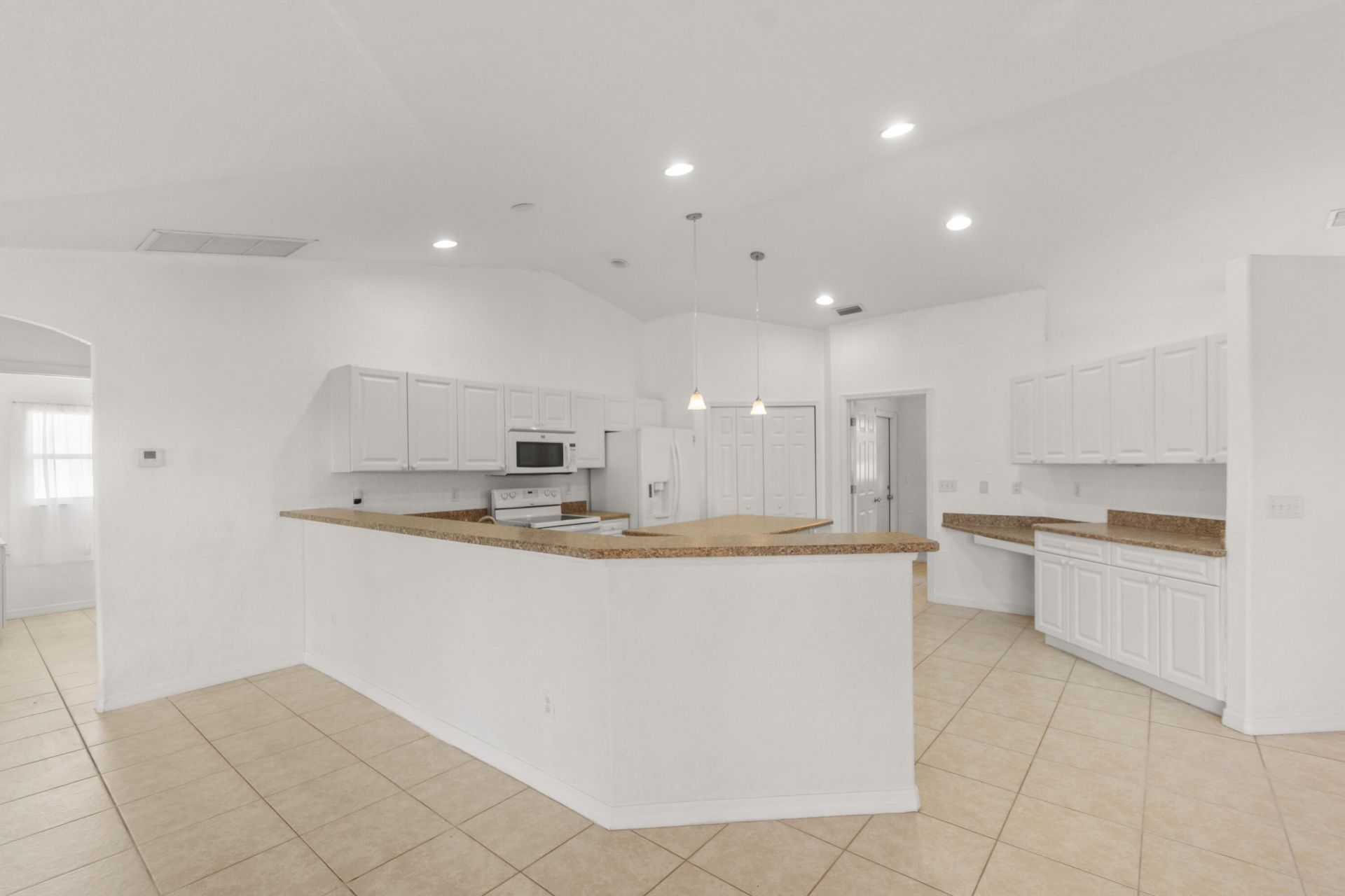 619 Carnival Terrace, Sebastian, FL 32958 Photo