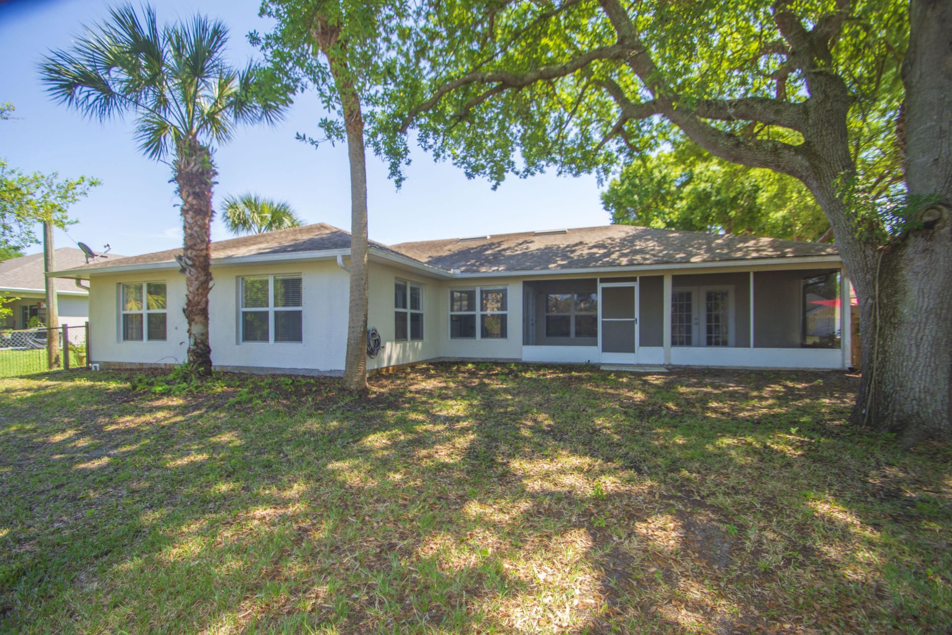619 Carnival Terrace, Sebastian, FL 32958 Photo