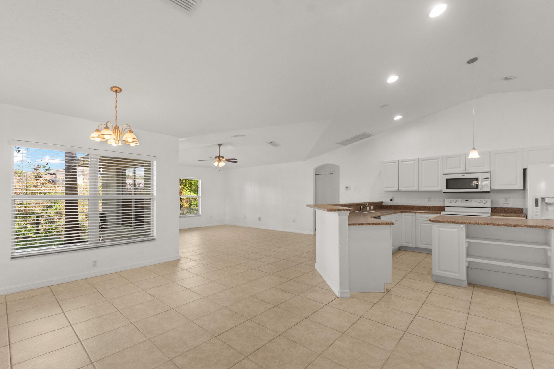 619 Carnival Terrace, Sebastian, FL 32958 Photo