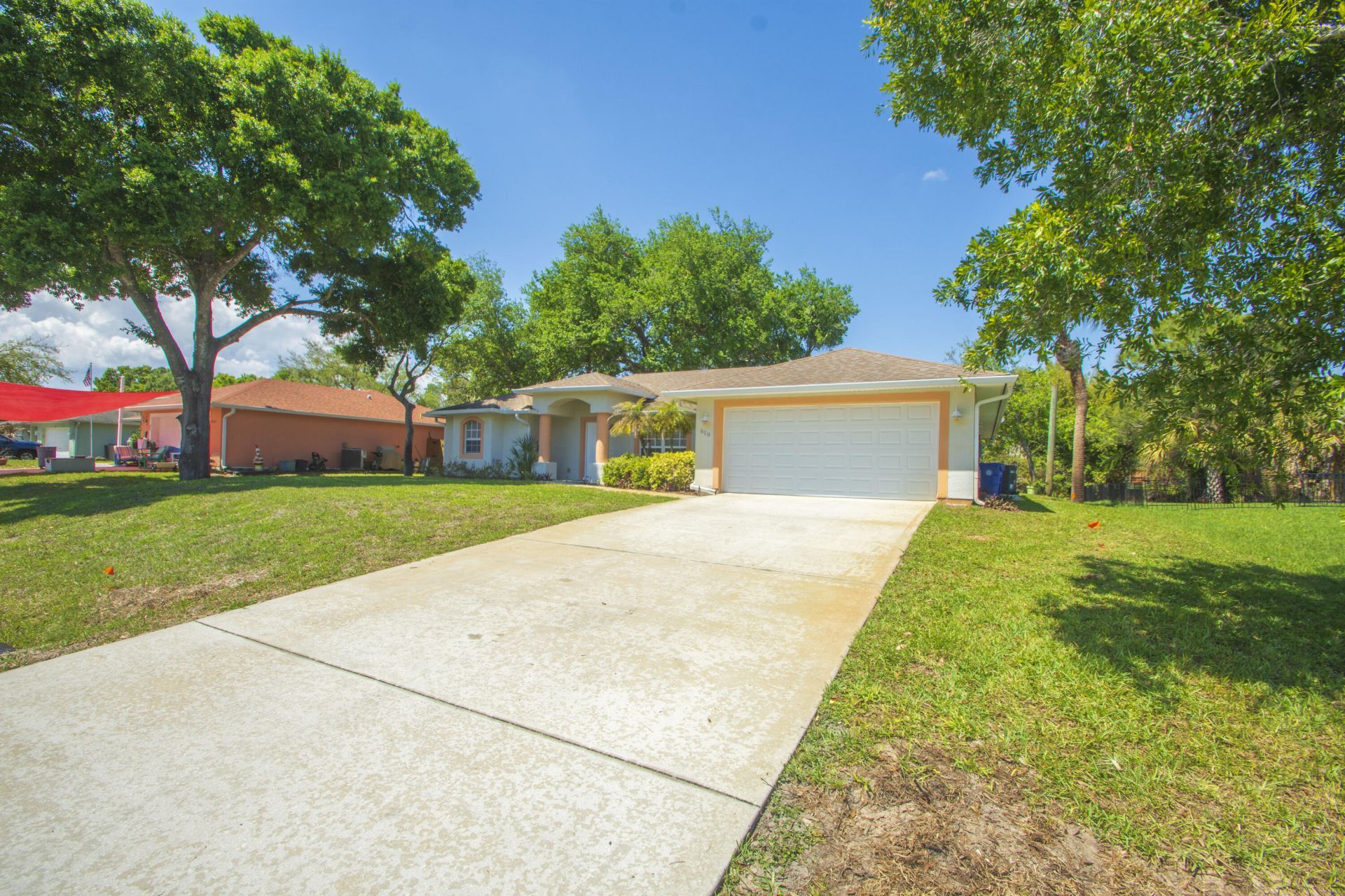 619 Carnival Terrace, Sebastian, FL 32958 Photo