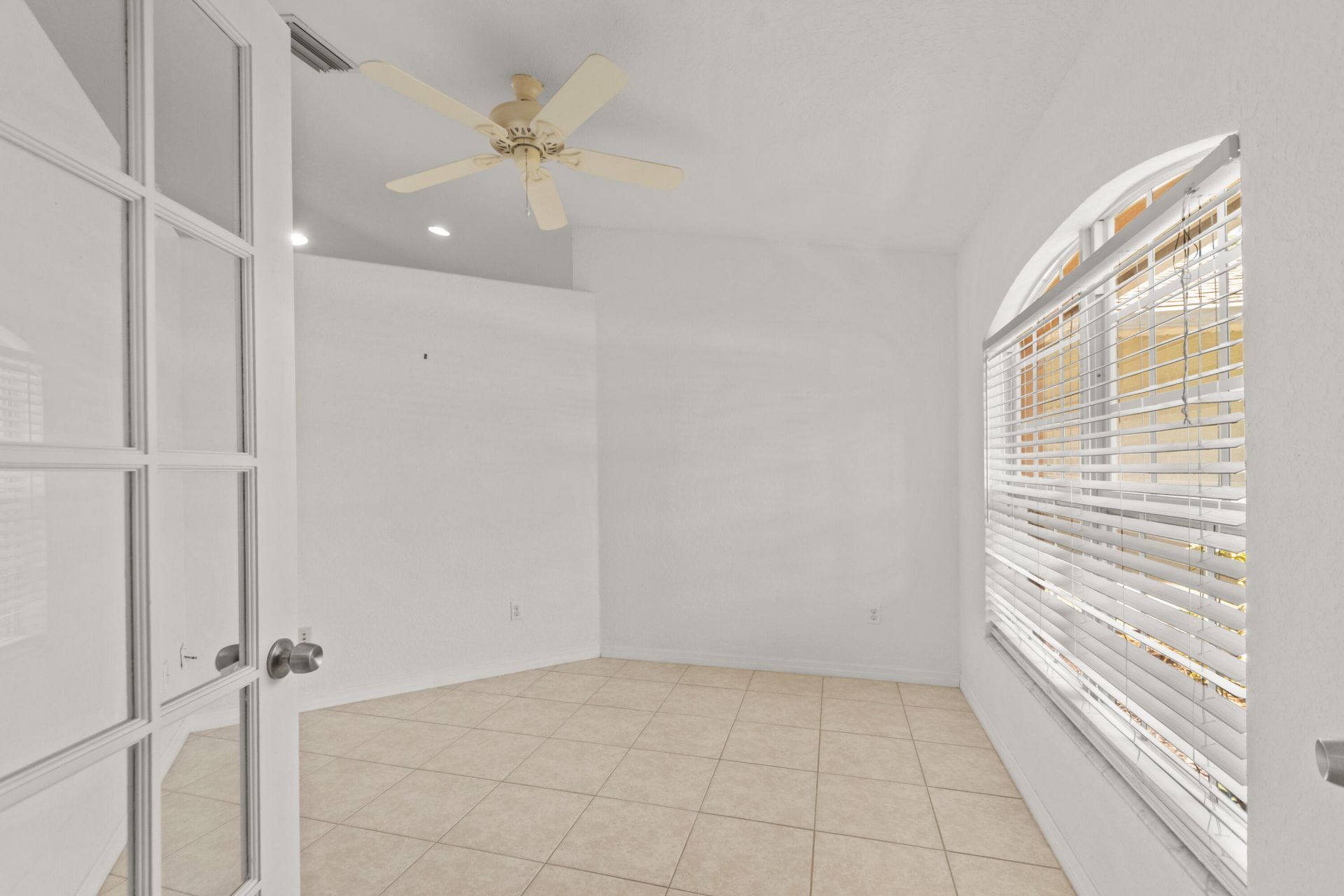 619 Carnival Terrace, Sebastian, FL 32958 Photo