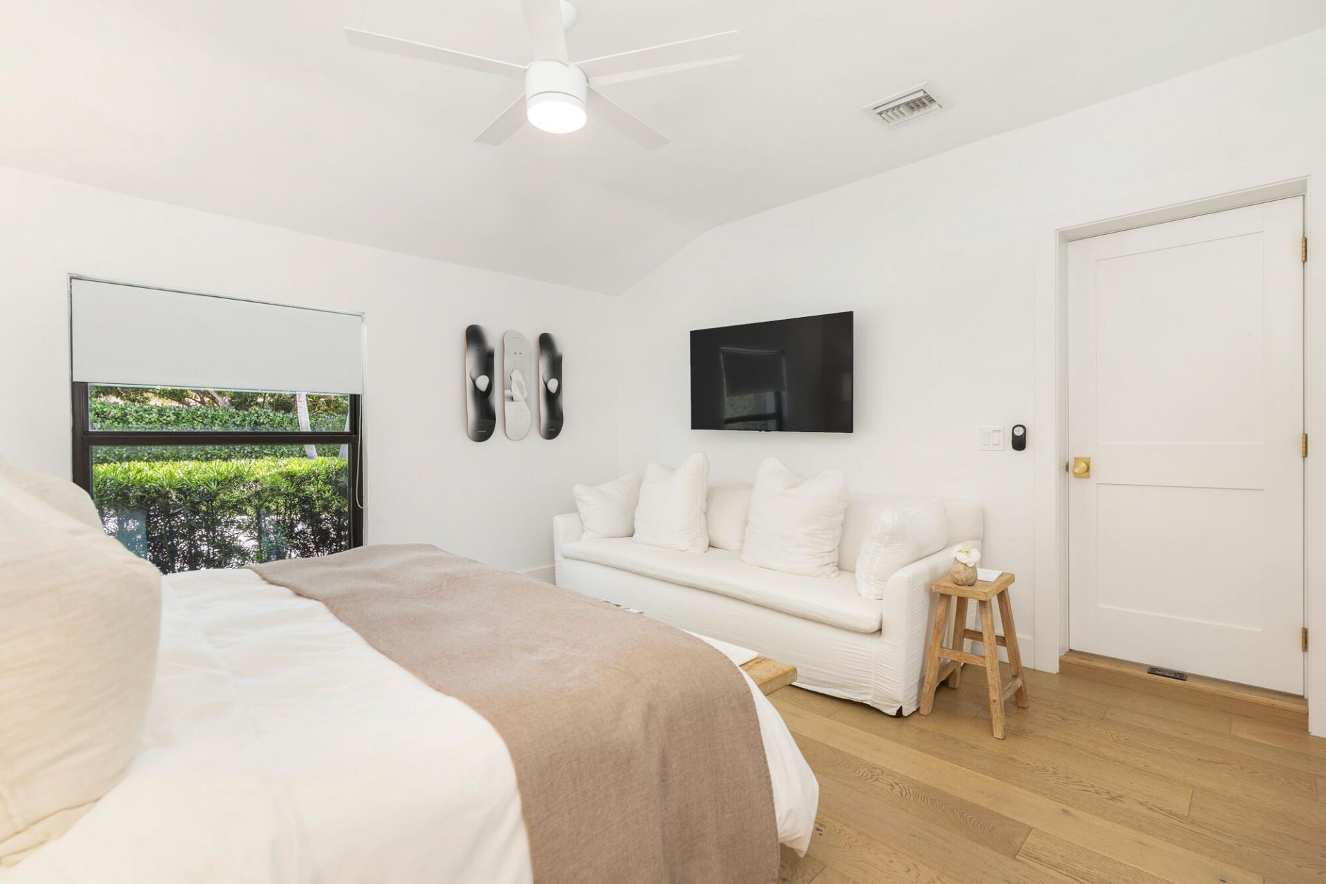 320 Linda Lane, West Palm Beach, FL 33405 Photo