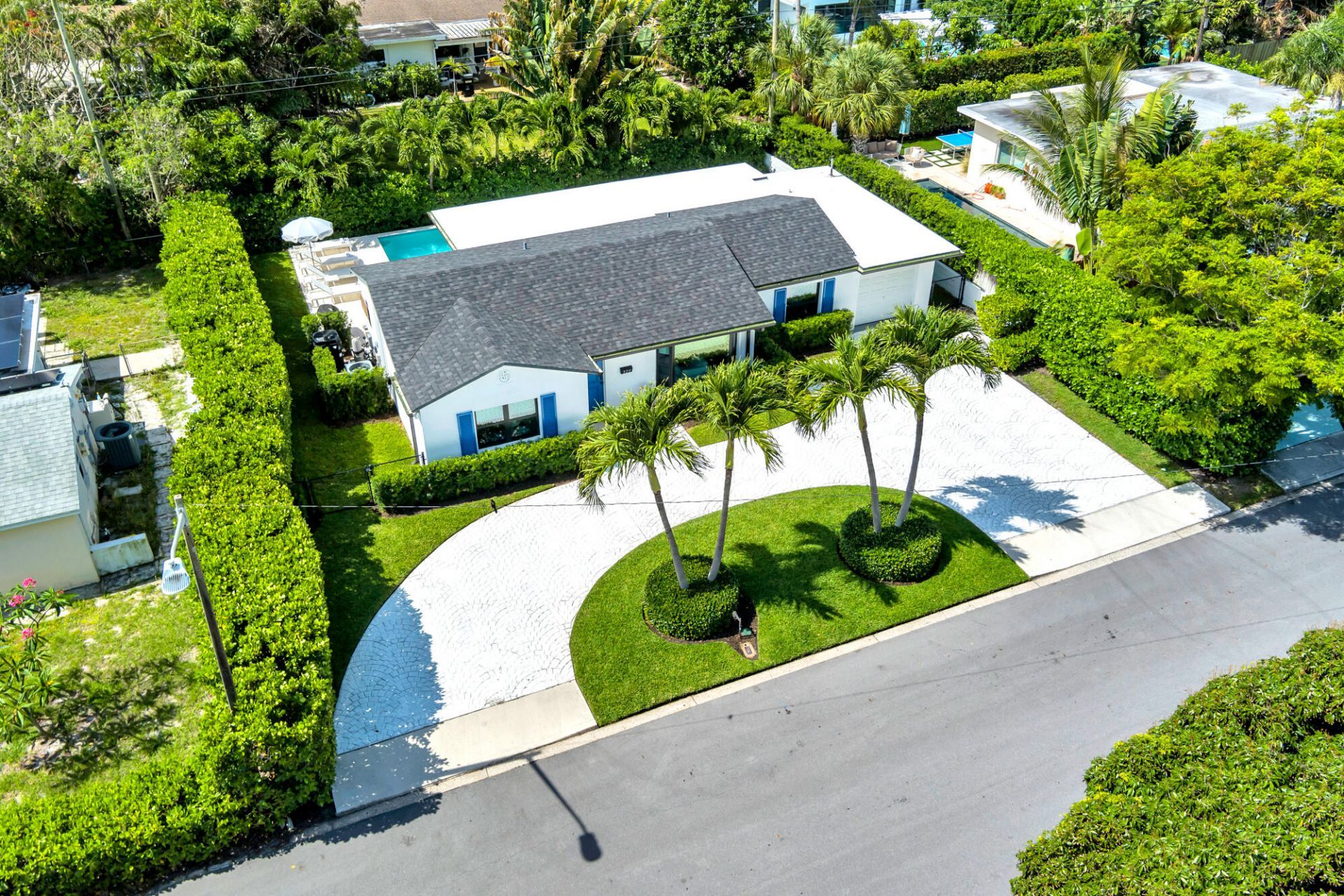 320 Linda Lane, West Palm Beach, FL 33405 Photo