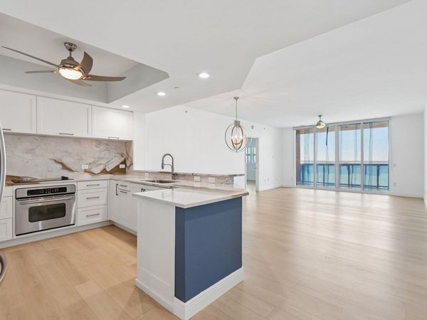 2650 Lake Shore Drive, Unit 1202, Riviera Beach, FL 33404