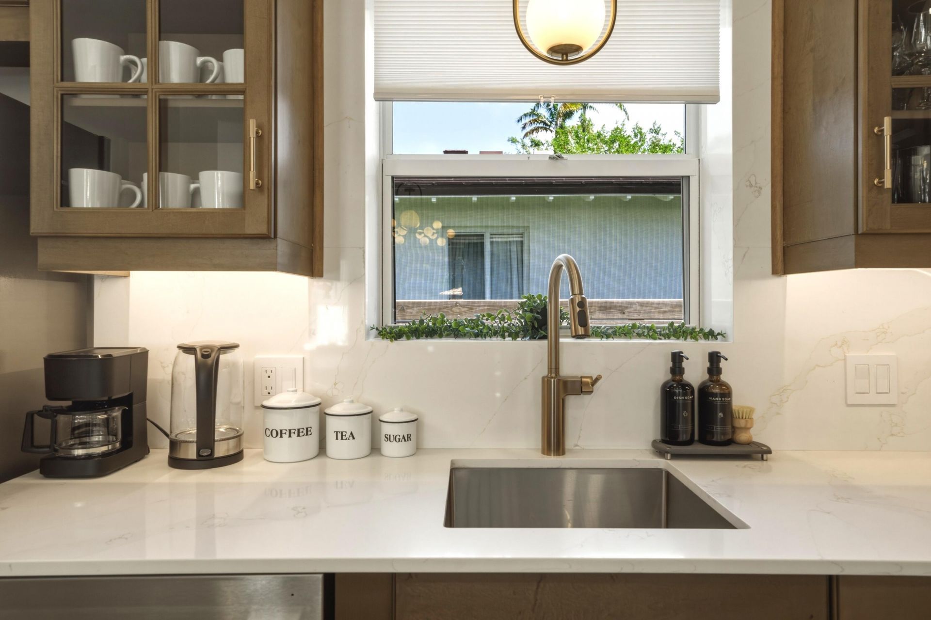 610 NE 16th Terrace, Fort Lauderdale, FL 33304 Photo