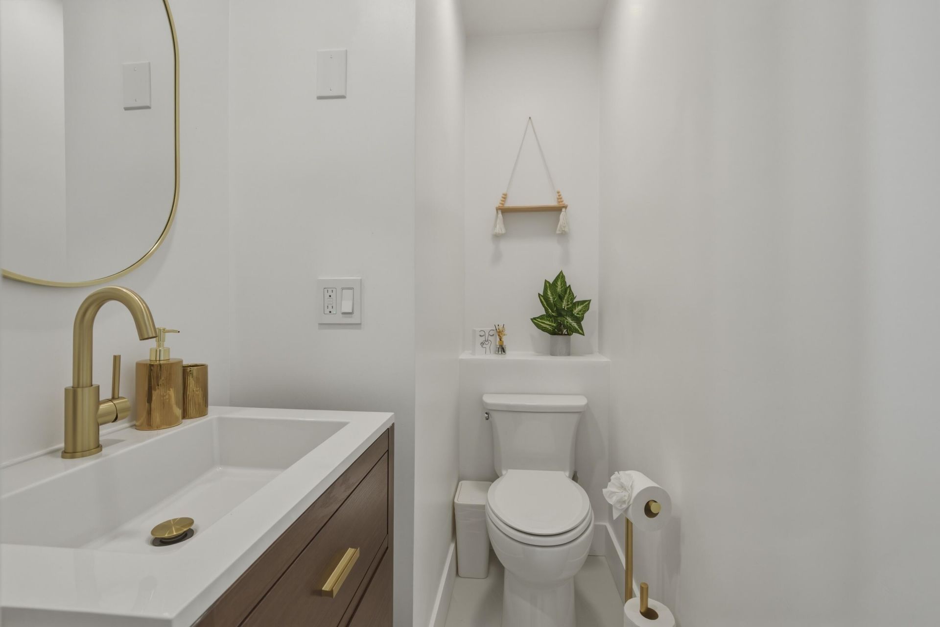 610 NE 16th Terrace, Fort Lauderdale, FL 33304 Photo