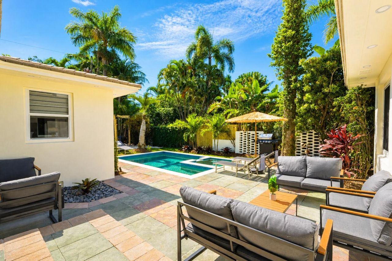 610 NE 16th Terrace, Fort Lauderdale, FL 33304 Photo