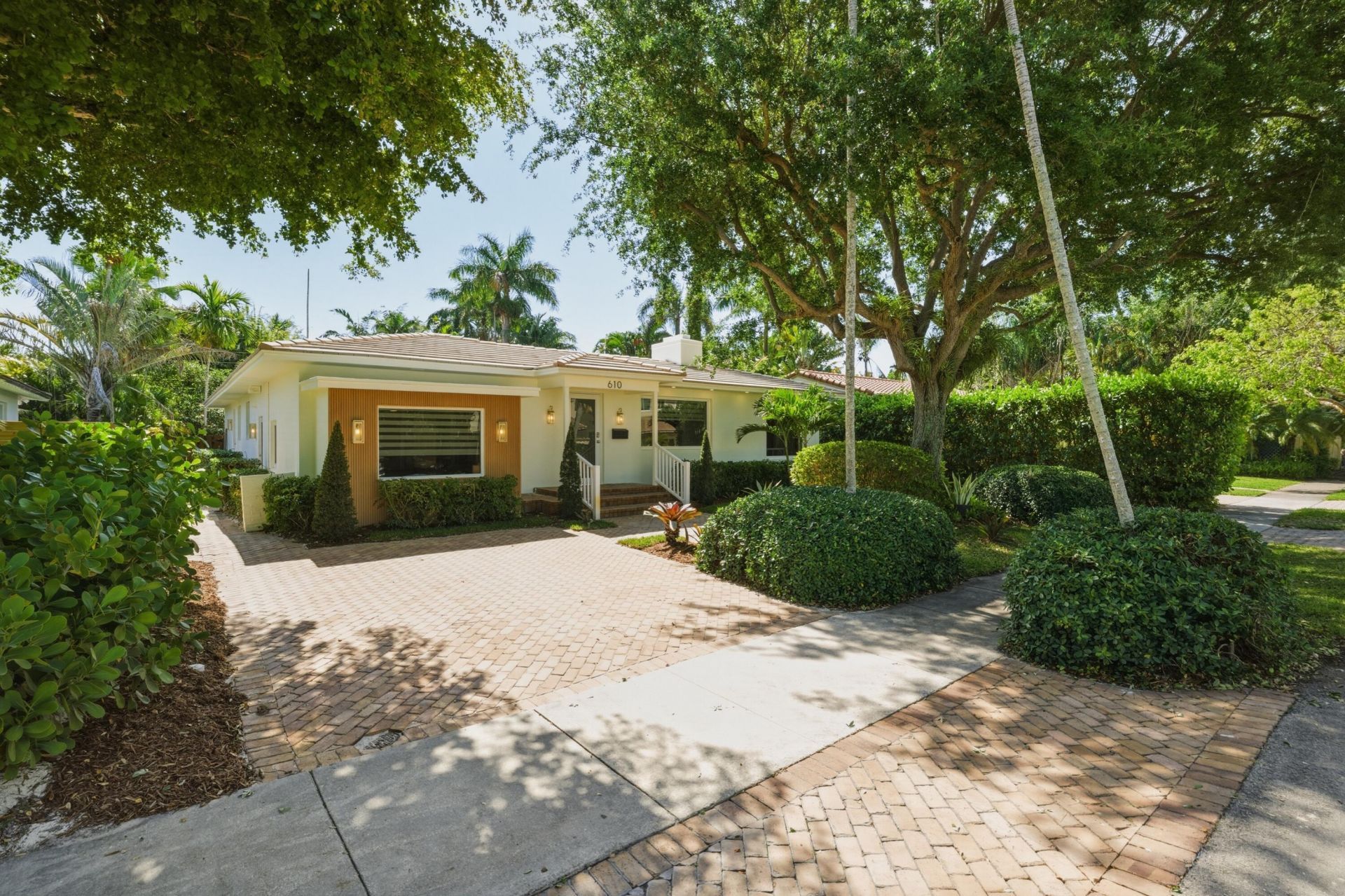 610 NE 16th Terrace, Fort Lauderdale, FL 33304 Photo