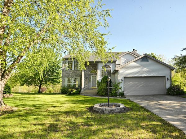 378 Ballenisle Court , Chesterton, IN 46304