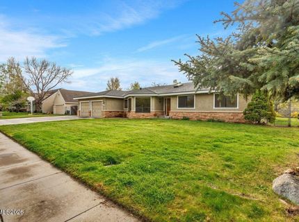 1607 Olua Street, Minden, NV 89423 Photo