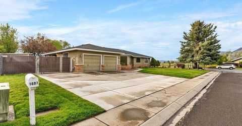 1607 Olua Street, Minden, NV 89423 Photo